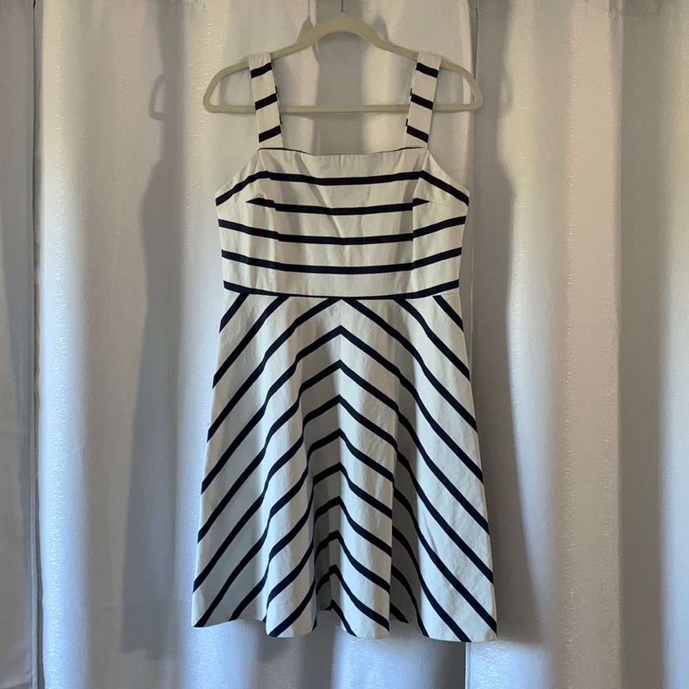 ⏰DONATED 12/7 - Draper James Dress